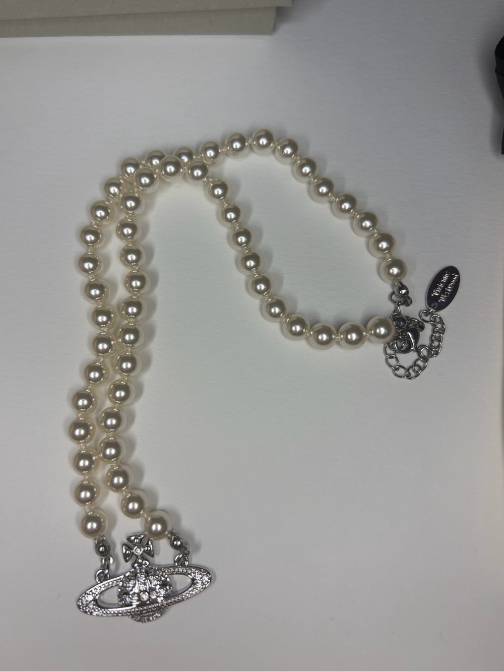 Vivienne Westwood Mini Bas Relief Pearl Choker Necklace